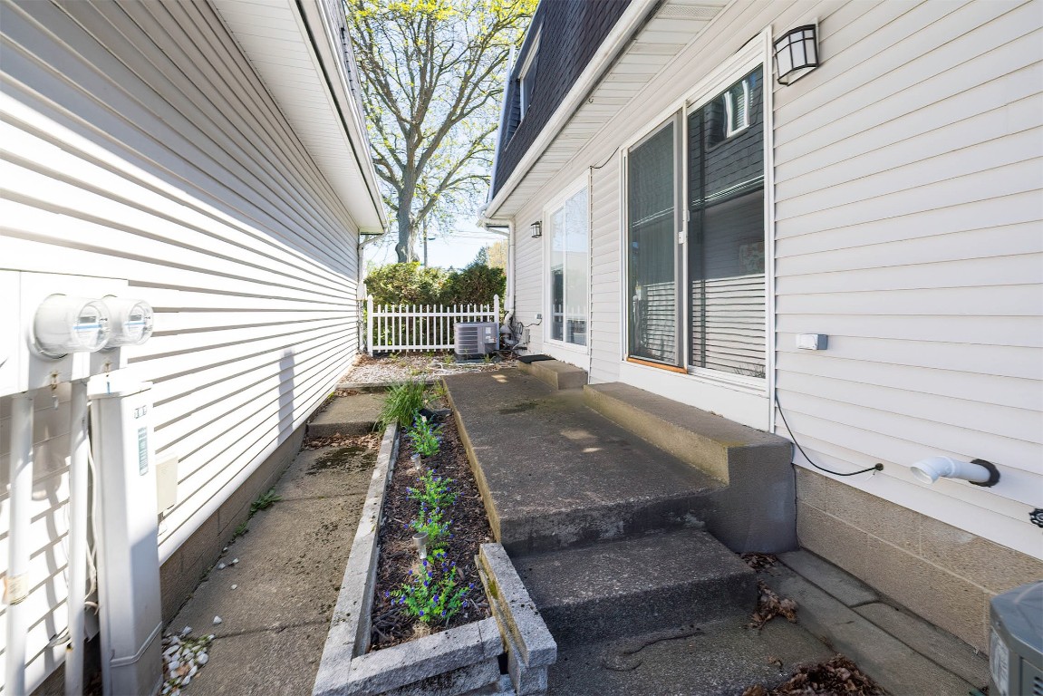 4215 Pine Avenue, Erie, Pennsylvania image 28