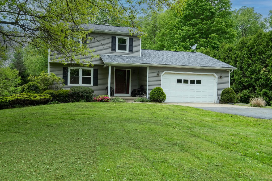 11144 Firethorn Road, Erie, Pennsylvania image 3