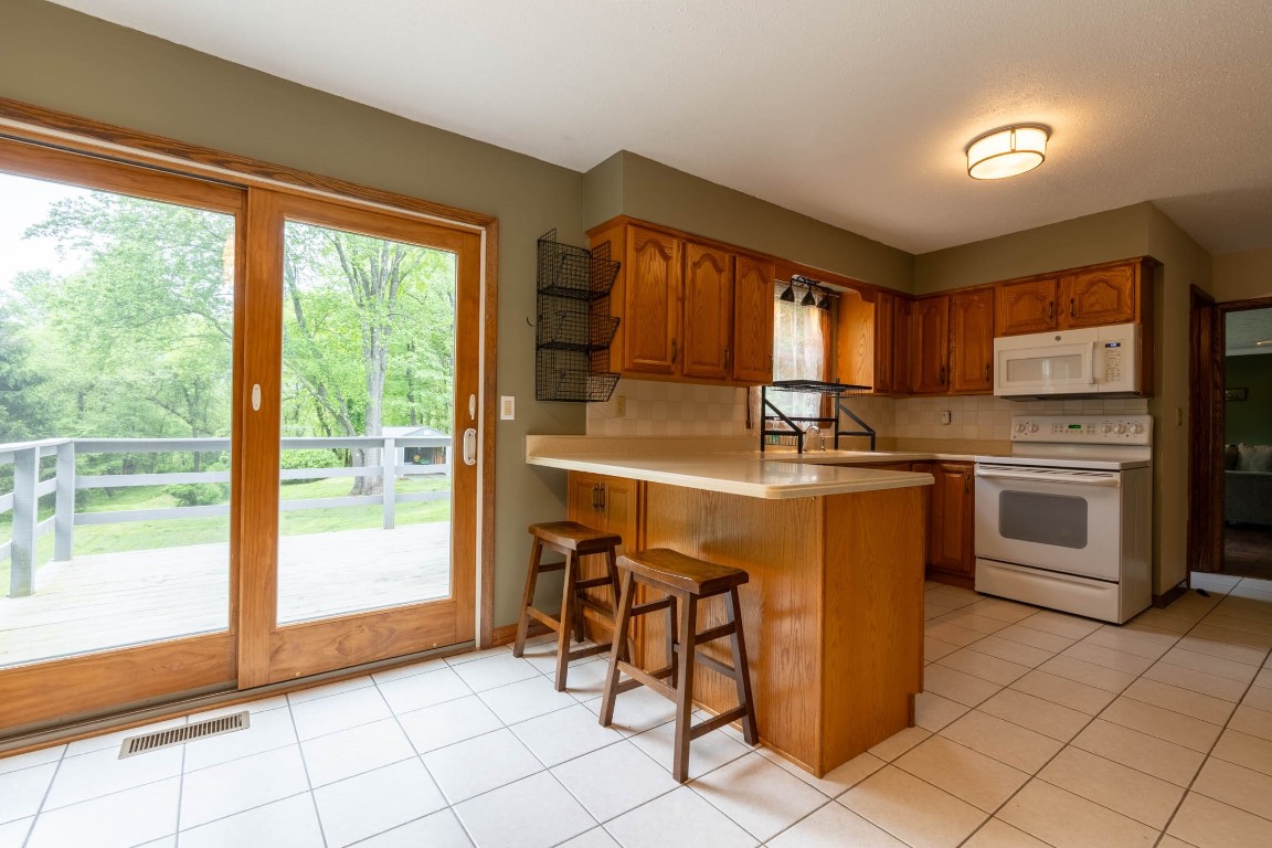 11144 Firethorn Road, Erie, Pennsylvania image 8