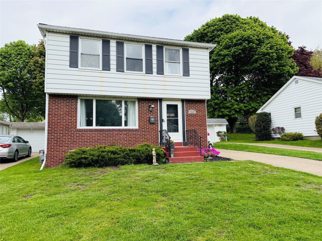 205 Parkway Drive, Erie, Pennsylvania image 1