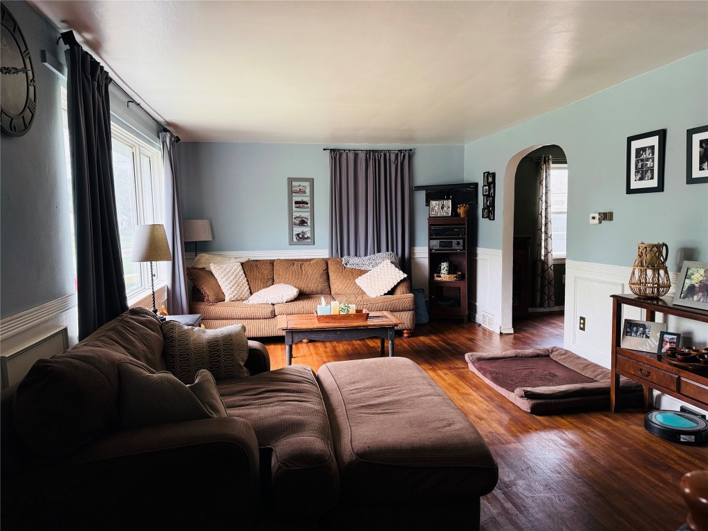 205 Parkway Drive, Erie, Pennsylvania image 2