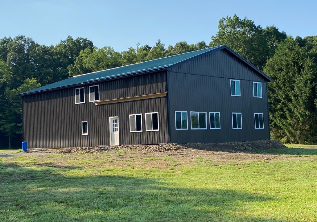 429 Acel Road, Titusville, Pennsylvania image 1