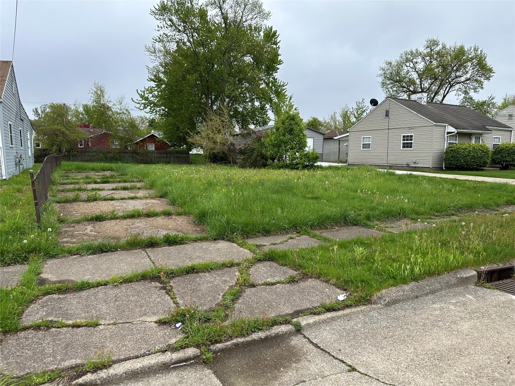 931 W 35th Street, Erie, Pennsylvania image 1