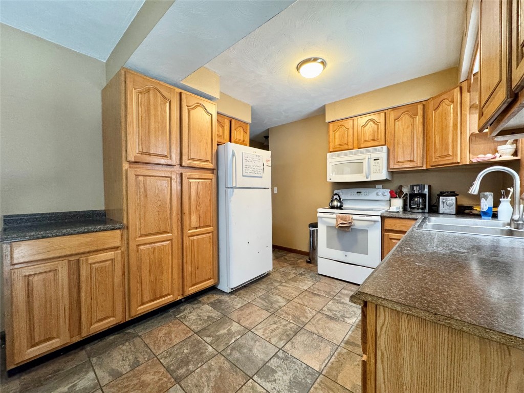 12048 Arbuckle Road, Union City, Pennsylvania image 5