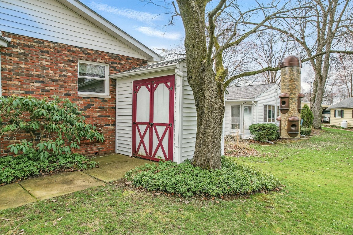 7005 North Drive, Jamestown, Pennsylvania image 4