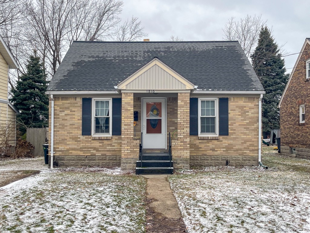 1816 W 24th Street, Erie, Pennsylvania image 1