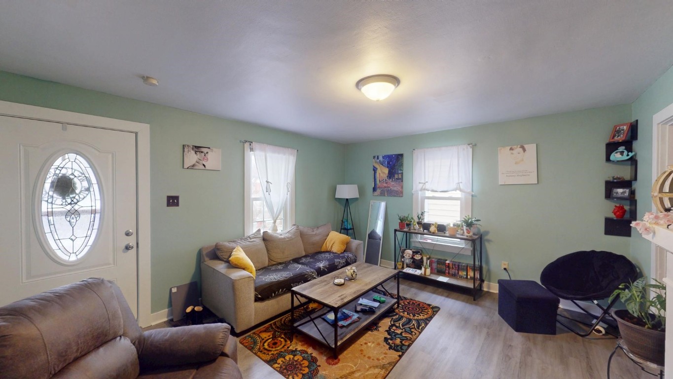 1816 W 24th Street, Erie, Pennsylvania image 7