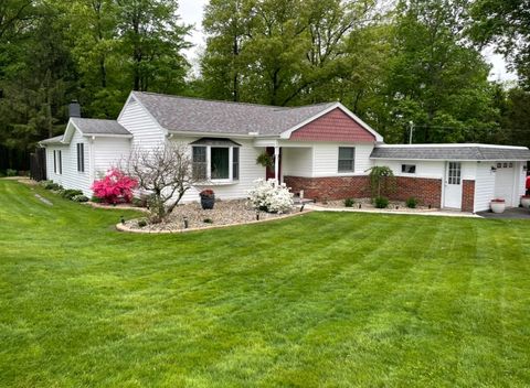 Homes For Sale - 846 Leslie Road<br/> Meadville, PA 16335