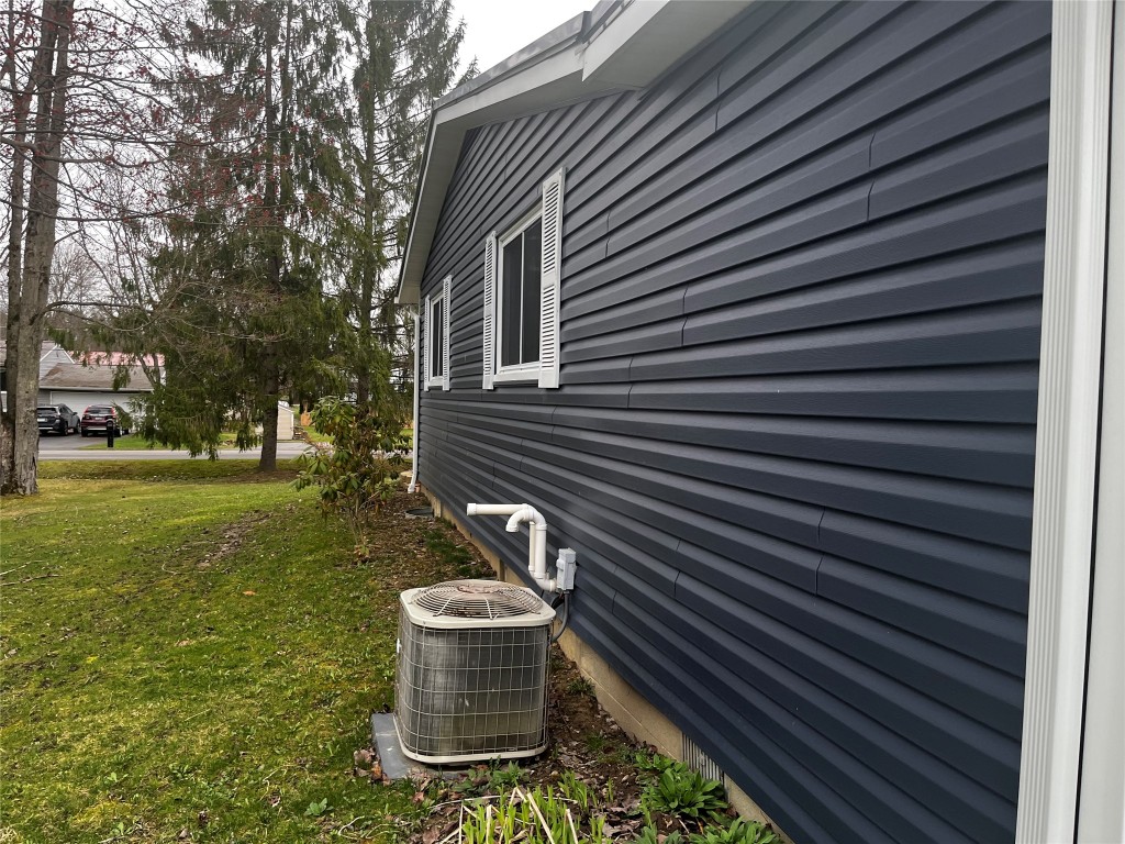 12361 Lakeside Drive, Conneaut Lake, Pennsylvania image 15