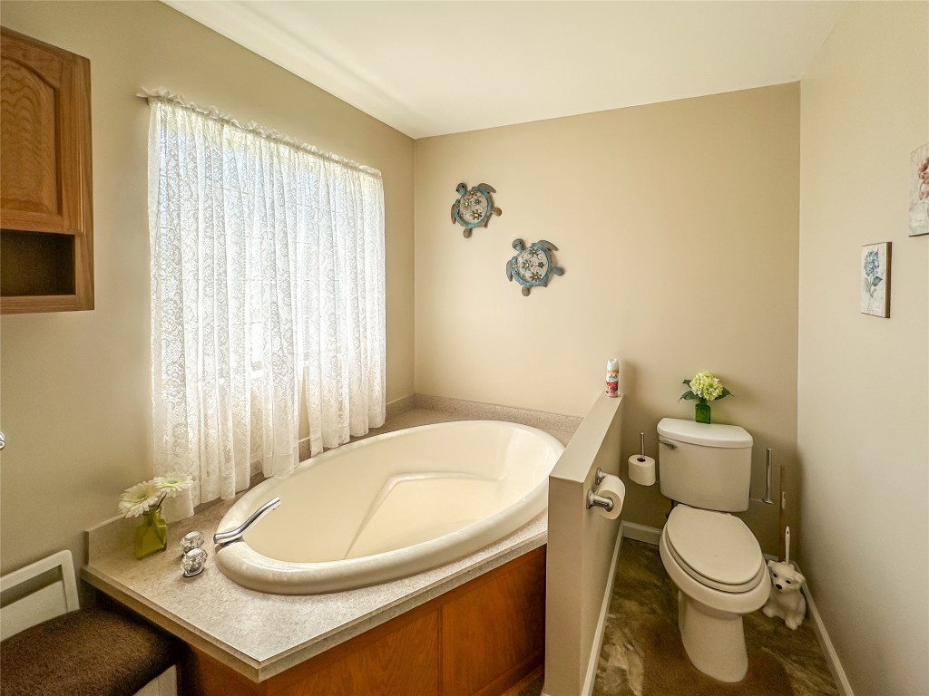 9874 Seneca Trail, Linesville, Pennsylvania image 22