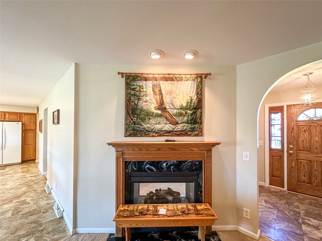 9874 Seneca Trail, Linesville, Pennsylvania image 14
