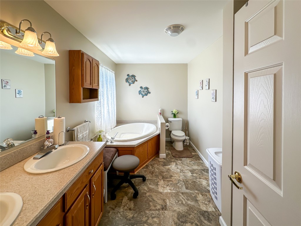 9874 Seneca Trail, Linesville, Pennsylvania image 21