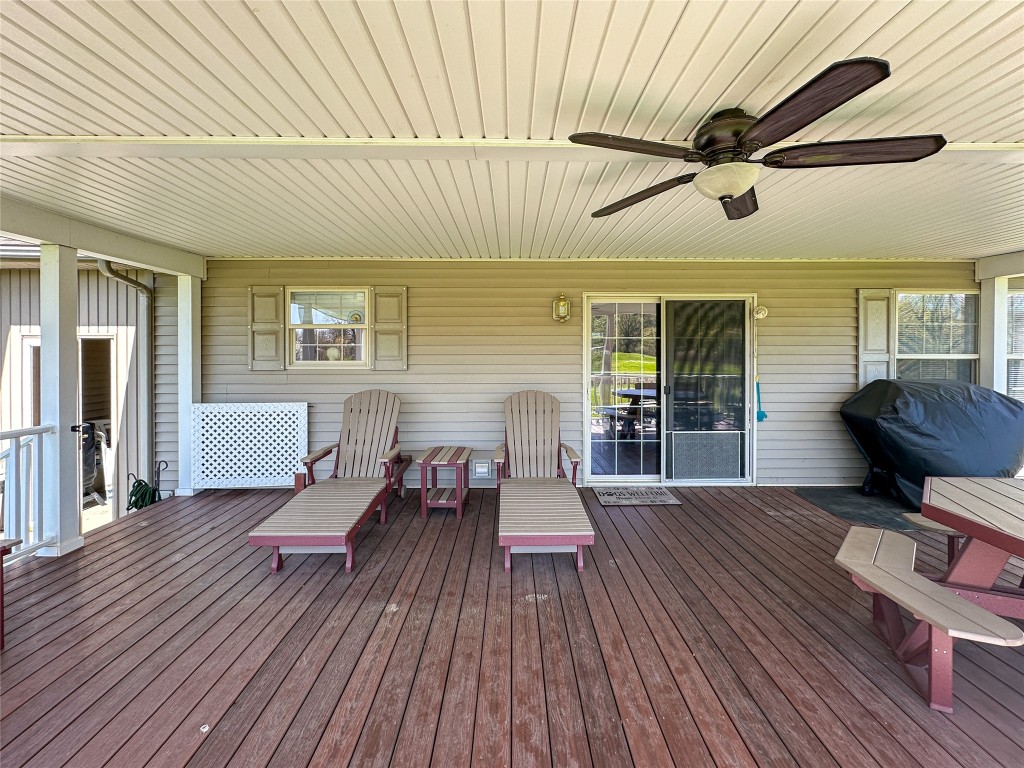 9874 Seneca Trail, Linesville, Pennsylvania image 6