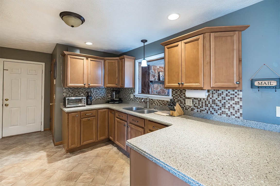 1944 W 36th Street, Erie, Pennsylvania image 7