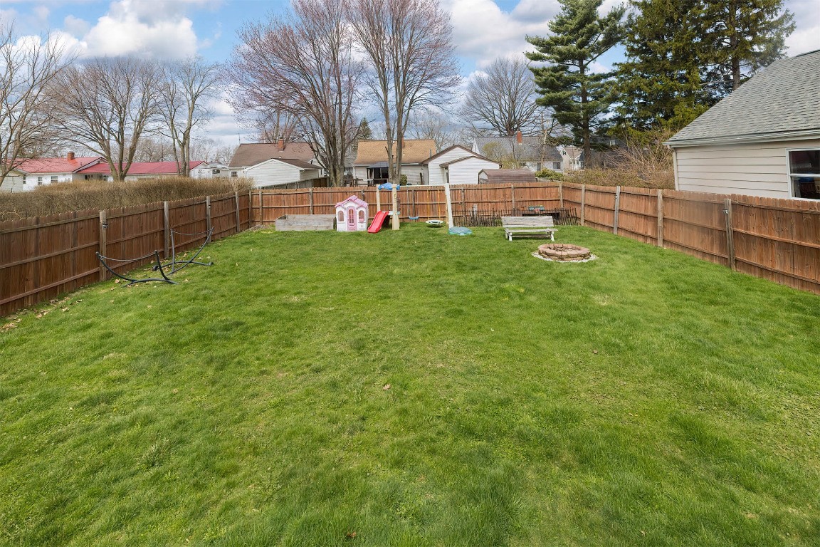1944 W 36th Street, Erie, Pennsylvania image 28