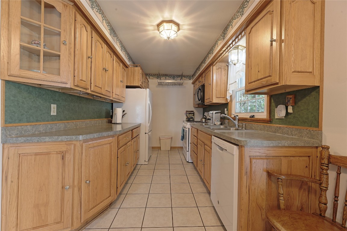 3573 Dennis Avenue, Fairview, Pennsylvania image 15