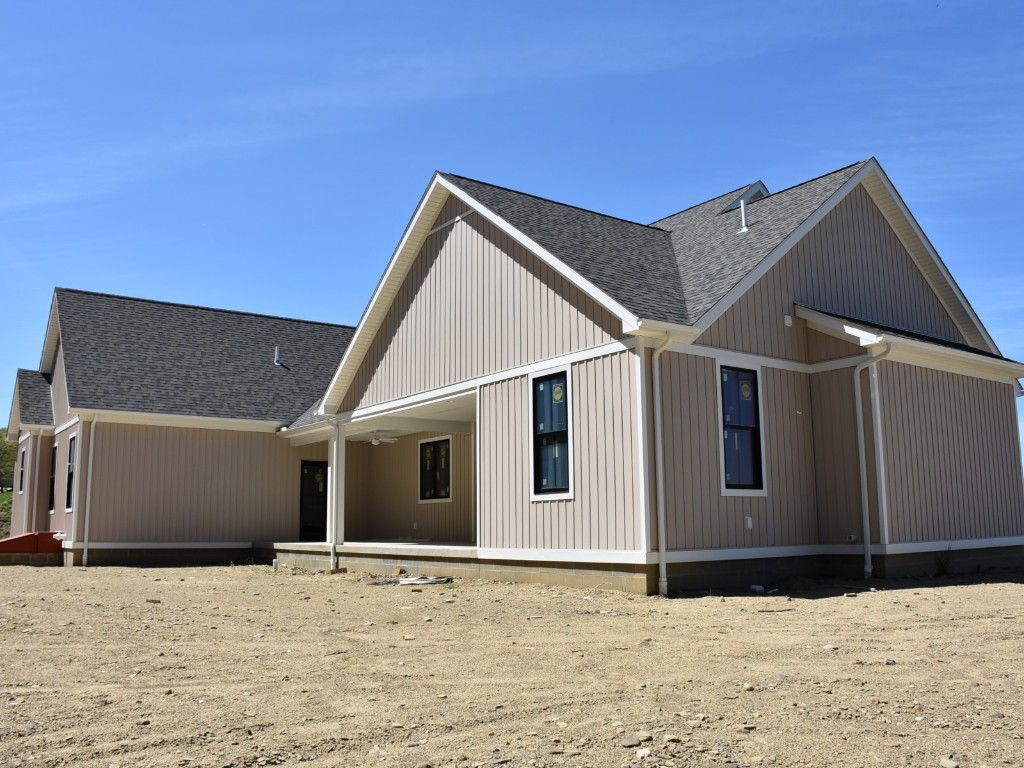15990 Meadow Drive, Saegertown, Pennsylvania image 3