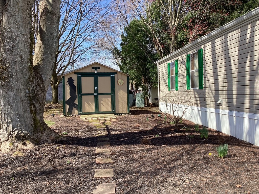 7370 Holly Dale Drive, Erie, Pennsylvania image 27