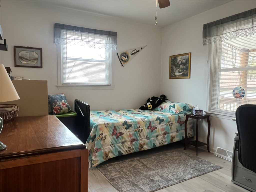 517 Strathmore Avenue, Erie, Pennsylvania image 13