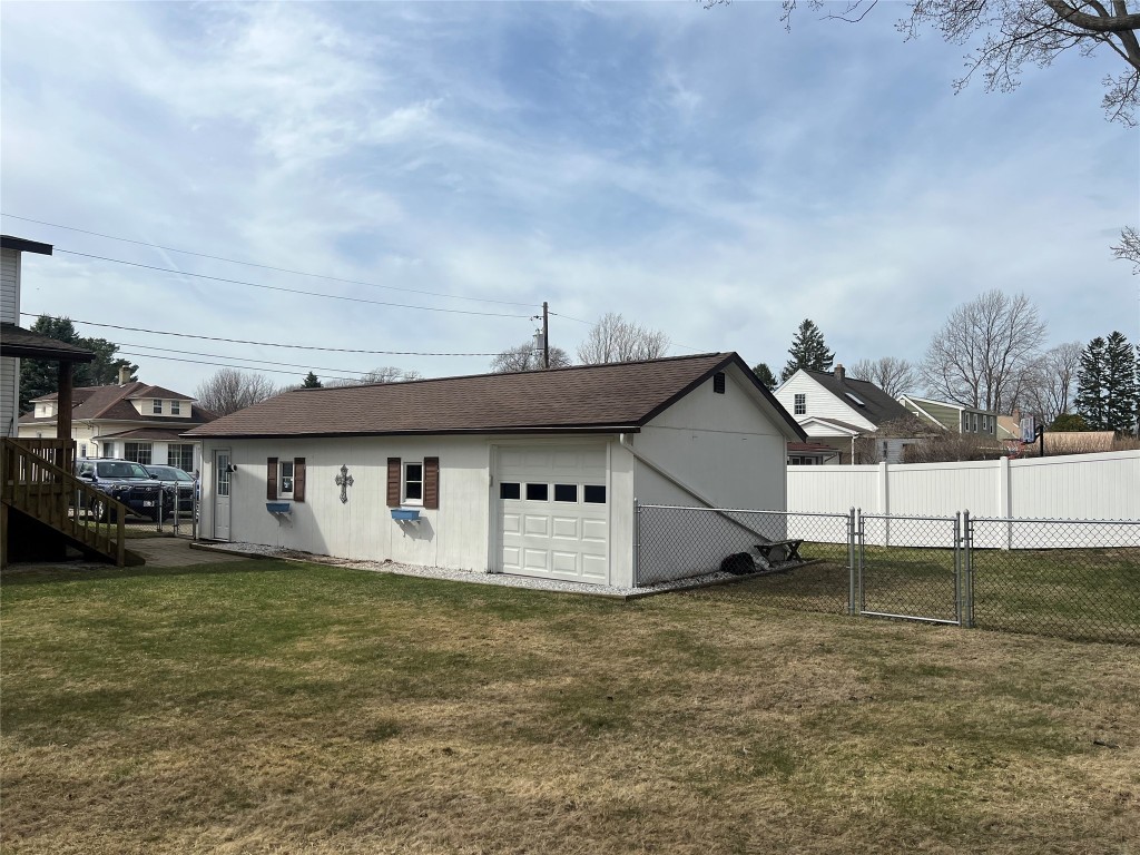 517 Strathmore Avenue, Erie, Pennsylvania image 22