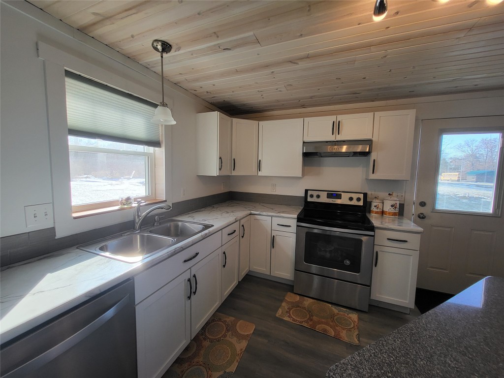 14212 Primrose Drive, Linesville, Pennsylvania image 6
