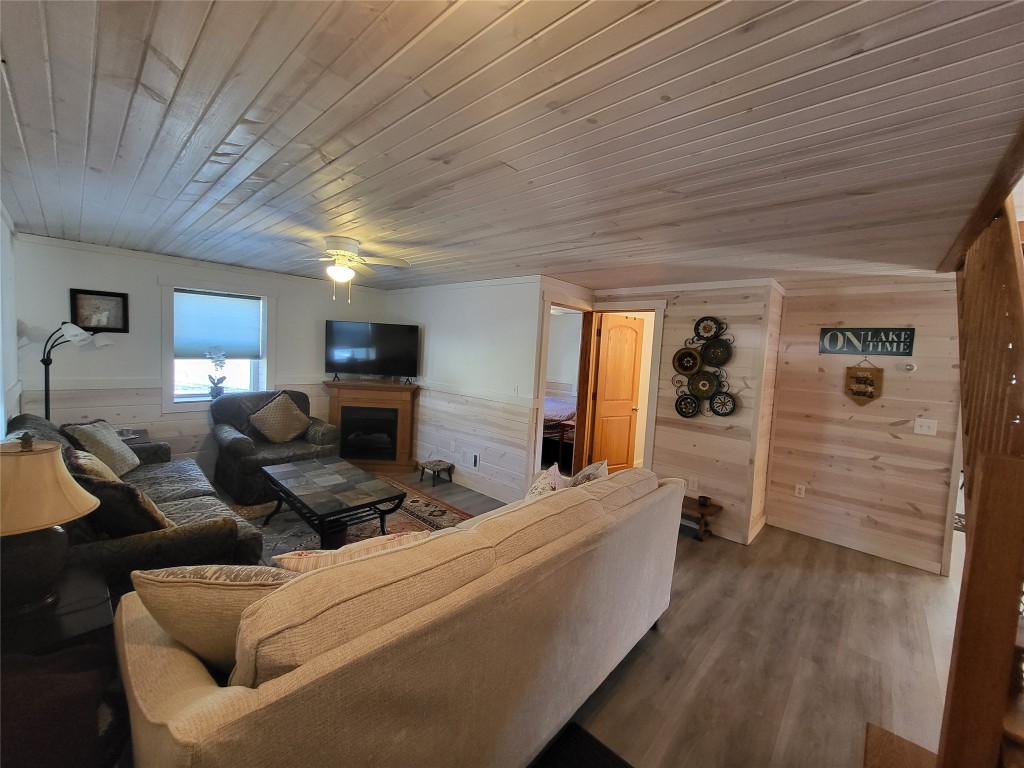 14212 Primrose Drive, Linesville, Pennsylvania image 14