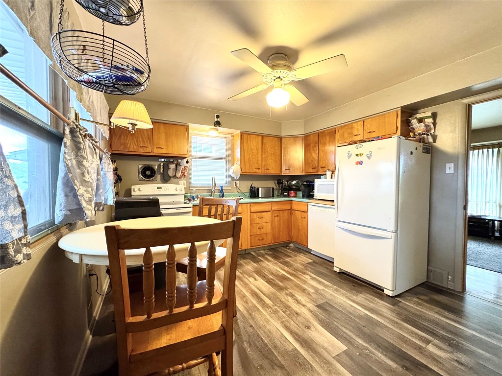 1426 W 45th Street, Erie, Pennsylvania image 11