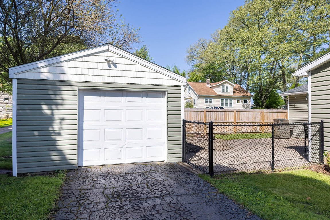 2912 Court Avenue, Erie, Pennsylvania image 22