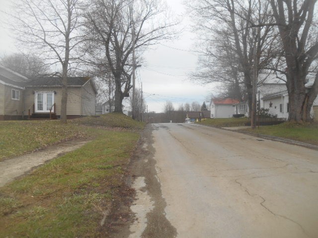 318 Worth Street, Corry, Pennsylvania image 2