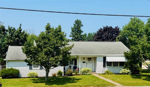 Homes For Sale - 1604 W 44th Street<br/> Erie, PA 16509
