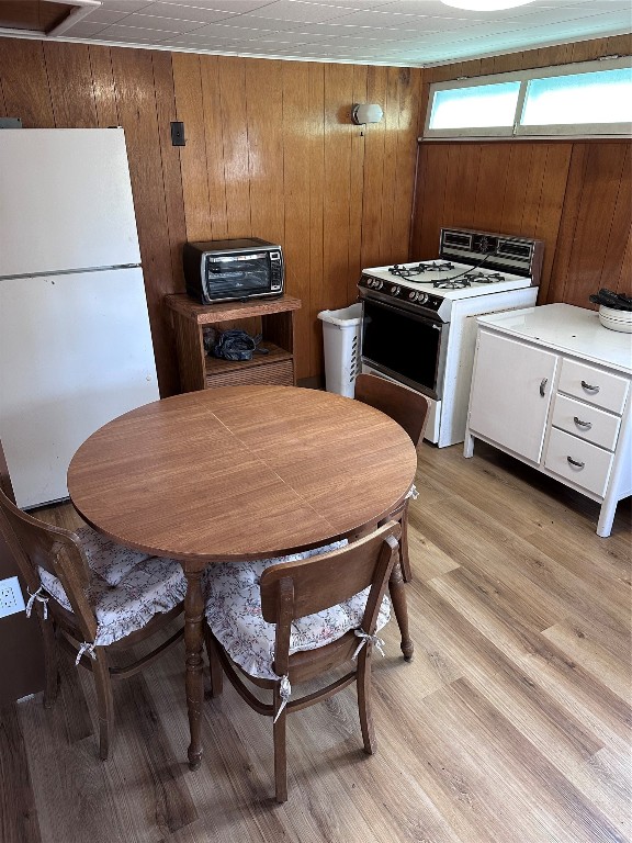 12213 Mantor Street, Conneaut Lake, Pennsylvania image 3