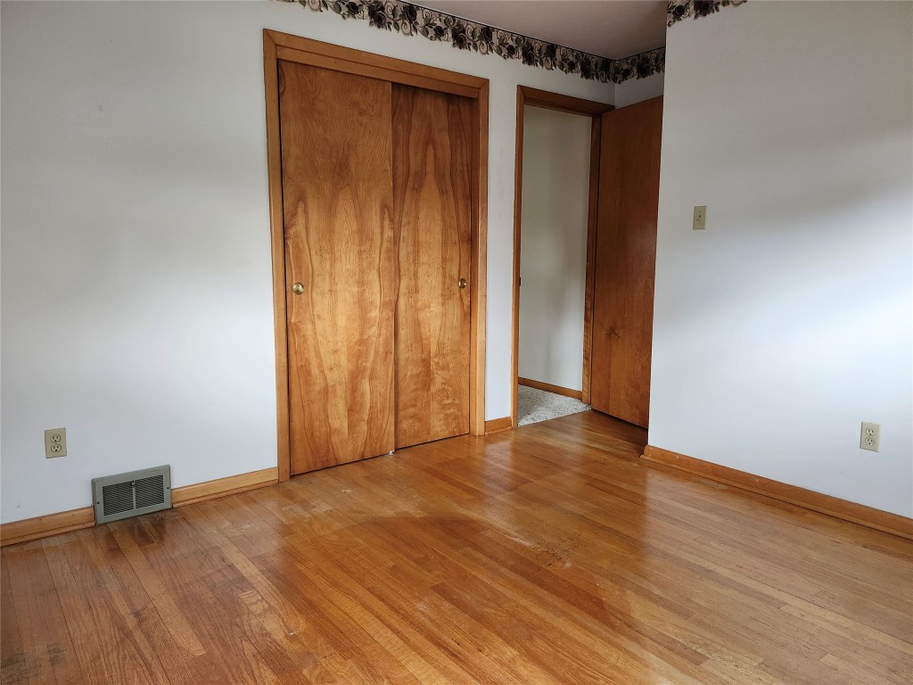 5455 Heidt Avenue, Erie, Pennsylvania image 23