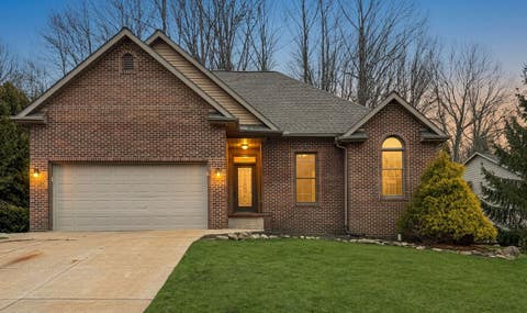 Photo for 5821 FOREST CROSSING