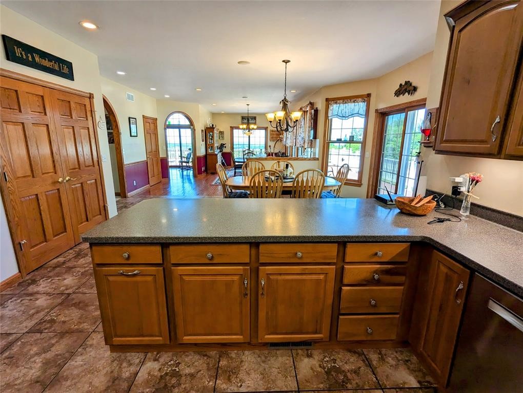 6727 Macoun Way, North East, Pennsylvania image 16
