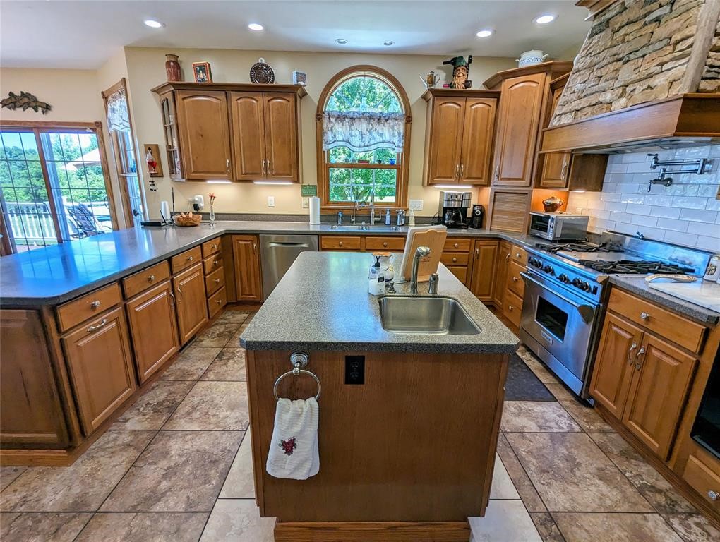 6727 Macoun Way, North East, Pennsylvania image 18