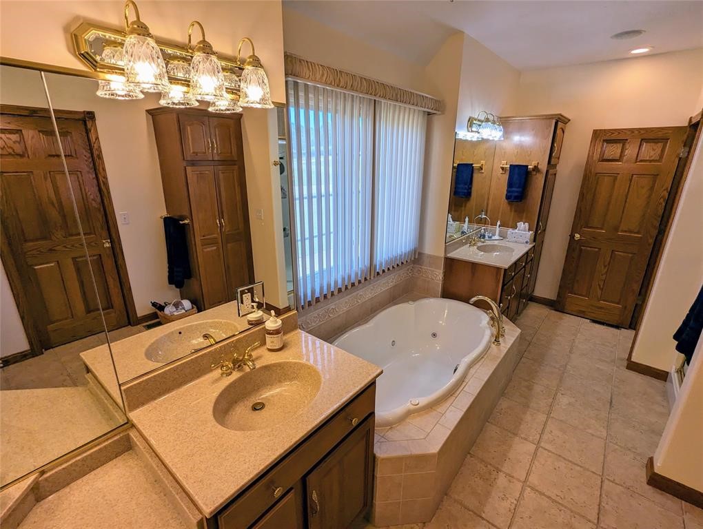 6727 Macoun Way, North East, Pennsylvania image 25