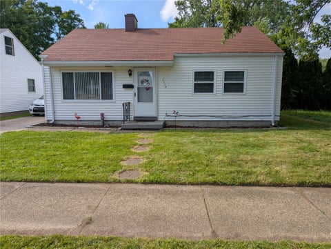 Homes For Sale - 1114 W 38th Street<br/> Erie, PA 16508