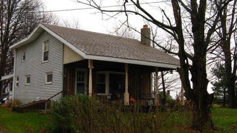 Homes For Sale - 12111 Fry Road<br/> Edinboro, PA 16412