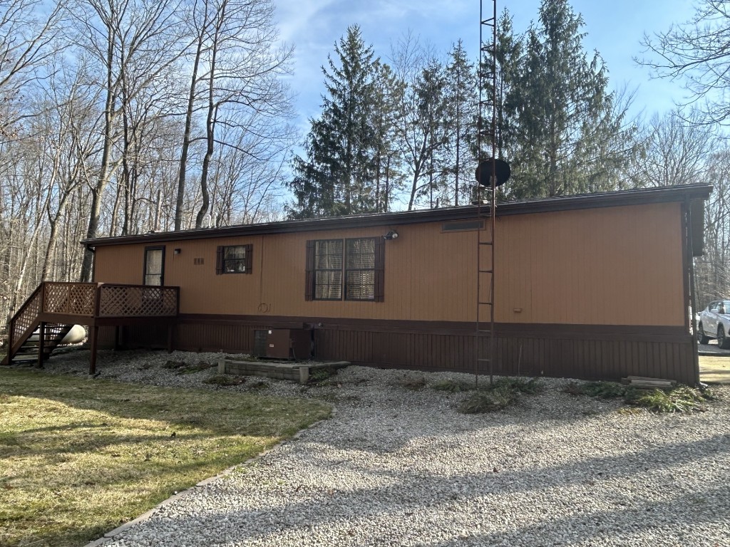 2062 Erin Avenue, Linesville, Pennsylvania image 2