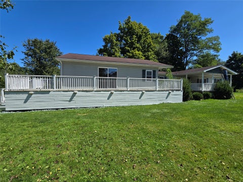 Homes For Sale - 7499 Jefferson Street<br/> Crawford County, Hartstown, PA 16131