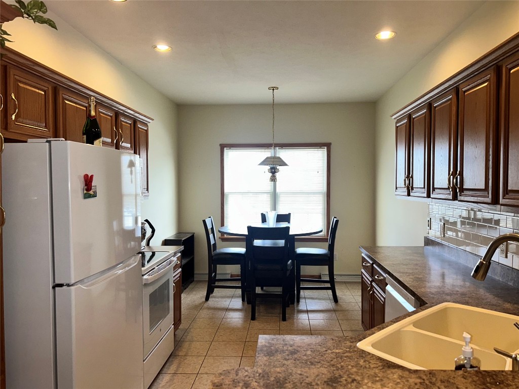 6510 Meadowland Circle, Erie, Pennsylvania image 10