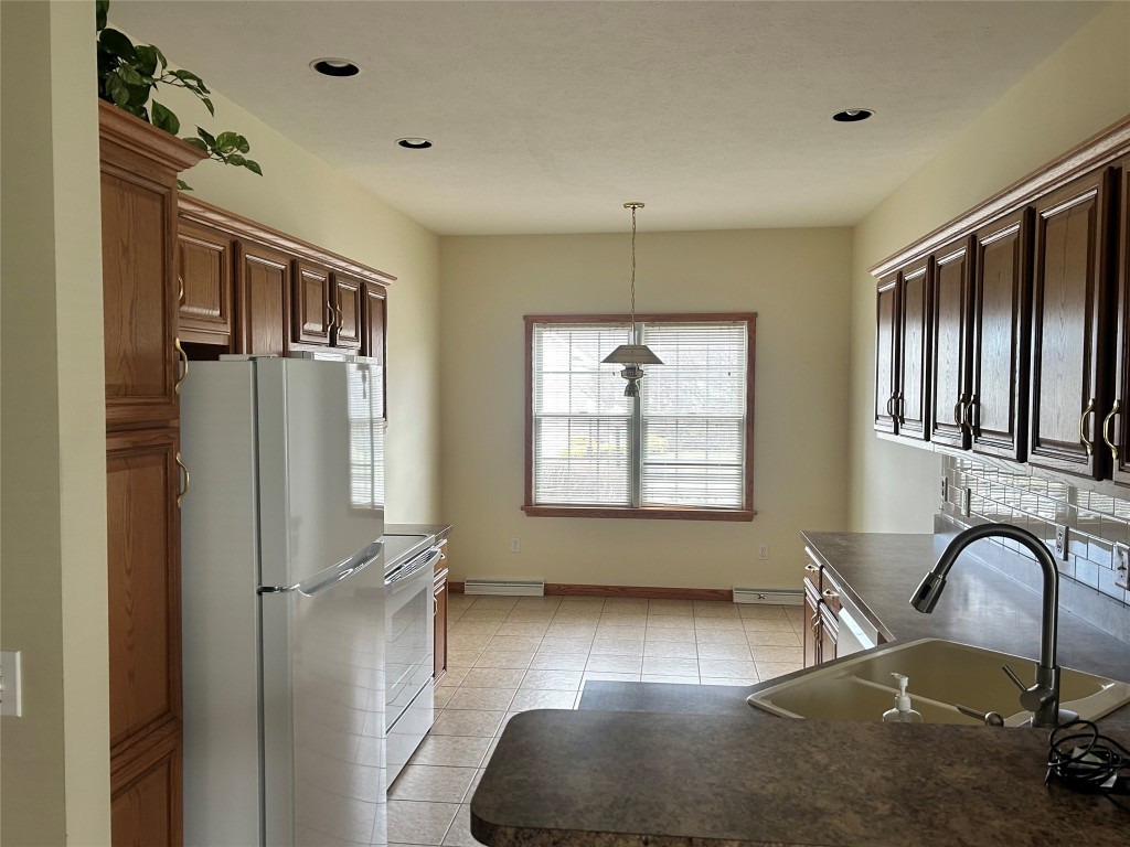 6510 Meadowland Circle, Erie, Pennsylvania image 11