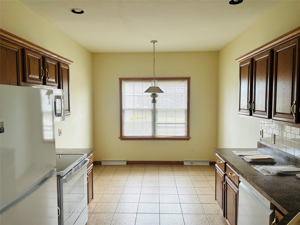 6510 Meadowland Circle, Erie, Pennsylvania image 13