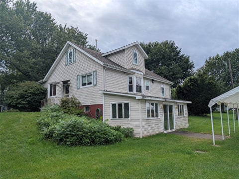 Homes For Sale - 8010 W Lake Road<br/> Erie County, Fairview, PA 16415