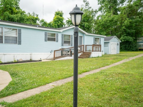 Mobile Home For Sale - 1804 Green View Drive<br/> Erie, PA 16509
