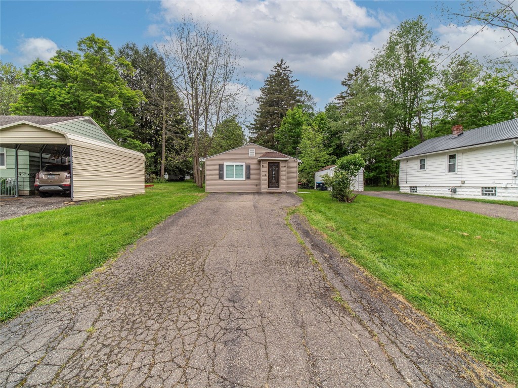 214 Elmcrest Avenue, Lakewood, New York image 2