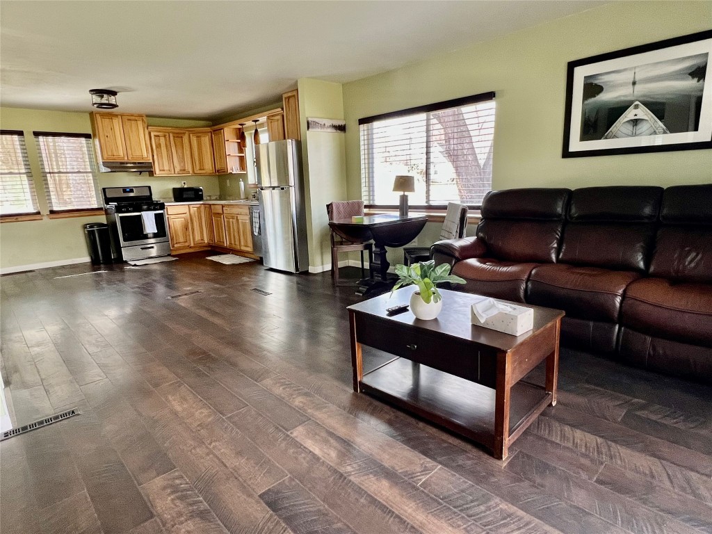 5331 New Perry Highway, Erie, Pennsylvania image 5