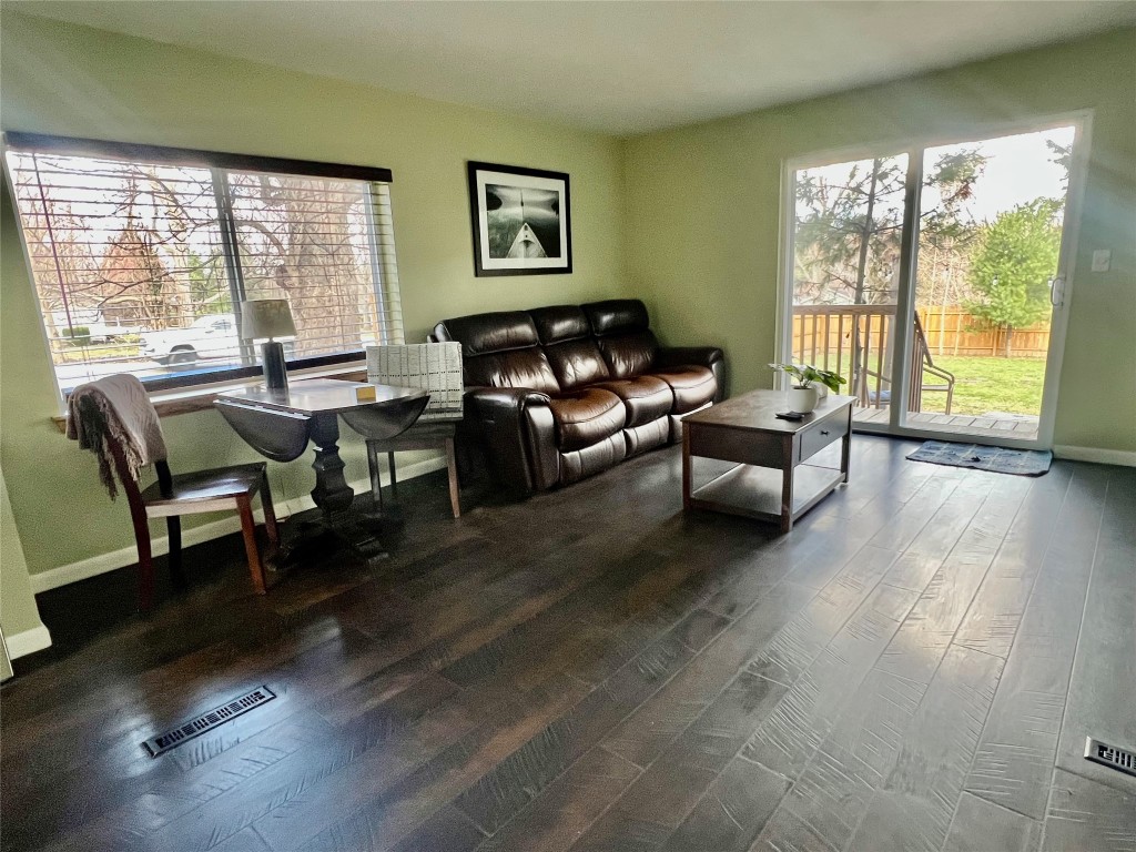 5331 New Perry Highway, Erie, Pennsylvania image 3