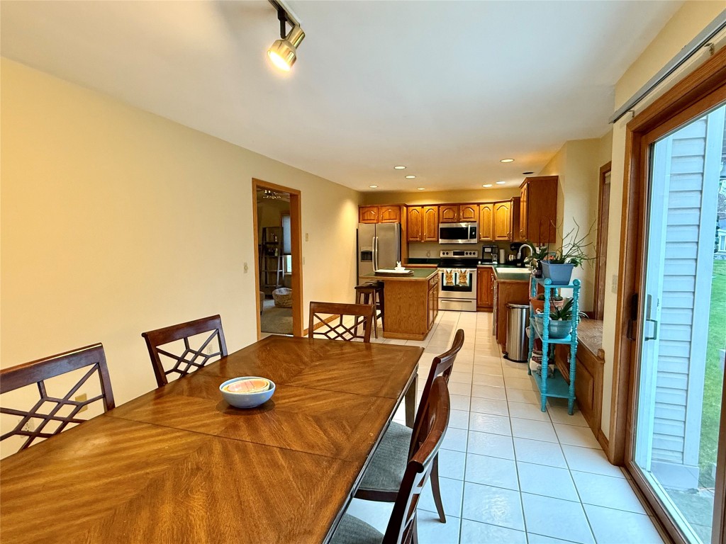 4310 Cooper Road, Erie, Pennsylvania image 34