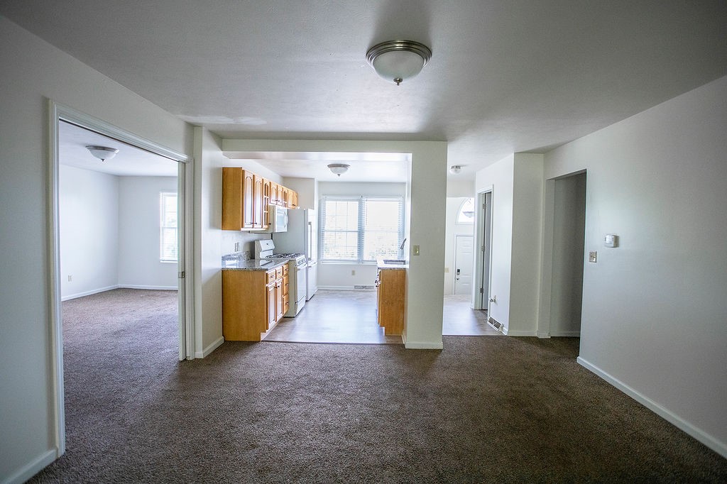 4165 Wood Hills Drive #C9, Erie, Pennsylvania image 10